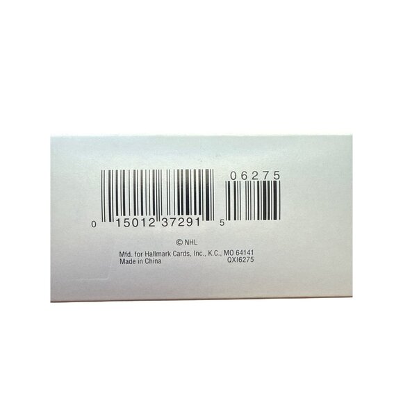 Hallmark Wayne Gretzky Ornament NHL Rangers New Collectors Series w Trading Card - Picture 4 of 5